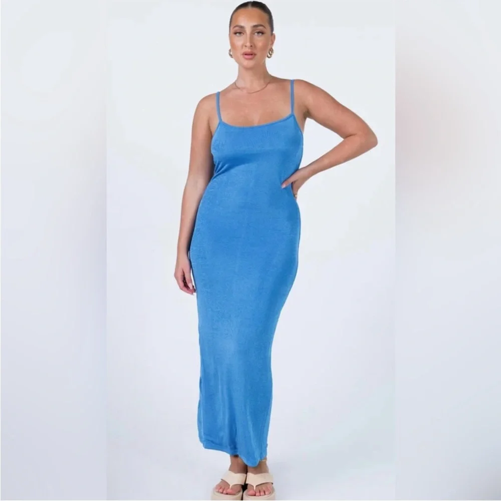 Princess Polly Blue Maxi Dress - Picture 2 of 5
